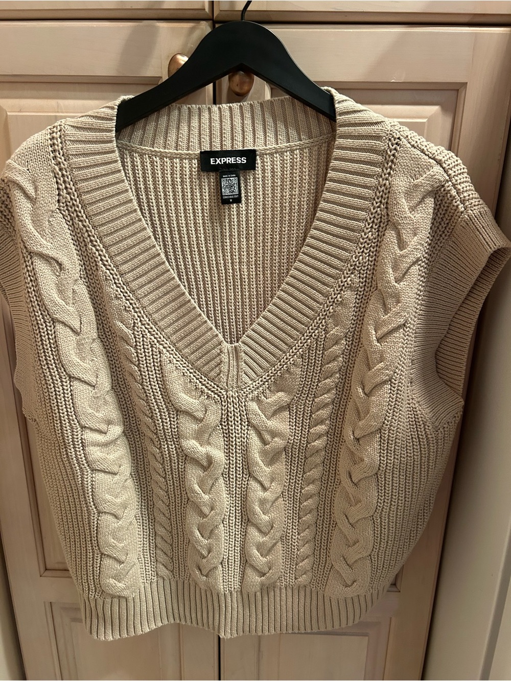Express Tan Short Sleeve Sweater Size M New!!